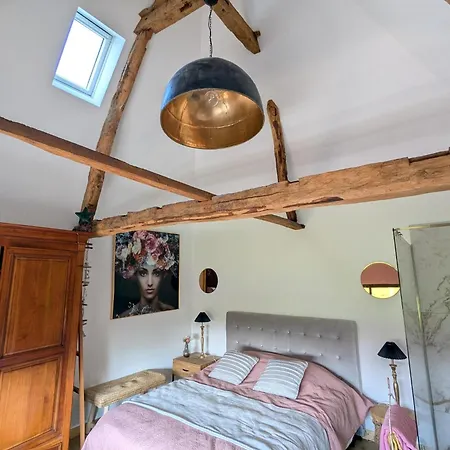 Le Pigeonnier Apartment *