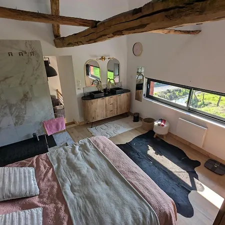 Le Pigeonnier Apartment *