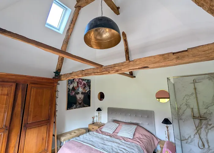 Le Pigeonnier Apartment *